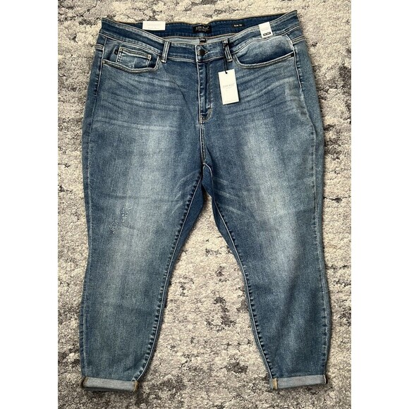 Judy Blue Full Size Vintage Wash Side Panel Detail with Fray Hem Slim Plus Size main image 0